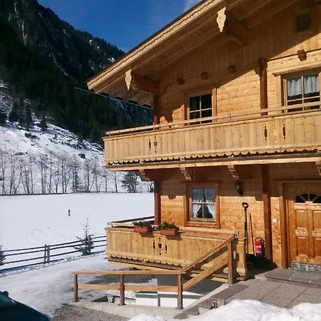 Schiestl Chalet *